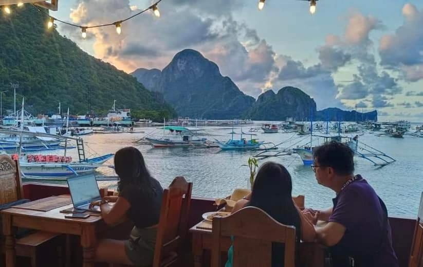La Salangane Beach Hotel - Downtown エルニド エクステリア 写真